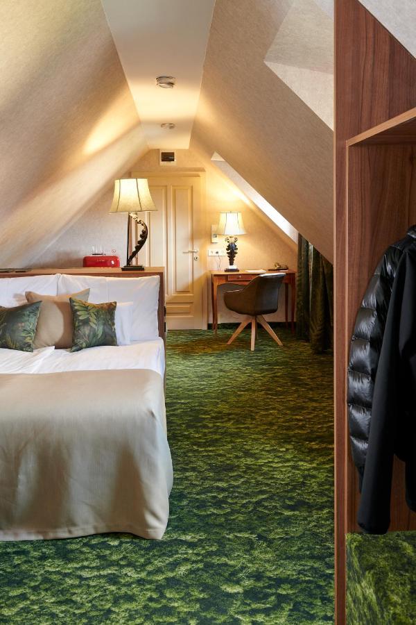 Penzión pre hostí Platan Udvarhaz 4*